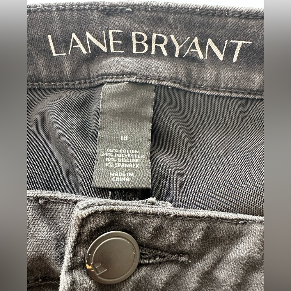 Lane Bryant Plus Size Black Distressed Skinny Jeans - Picture 3 of 4